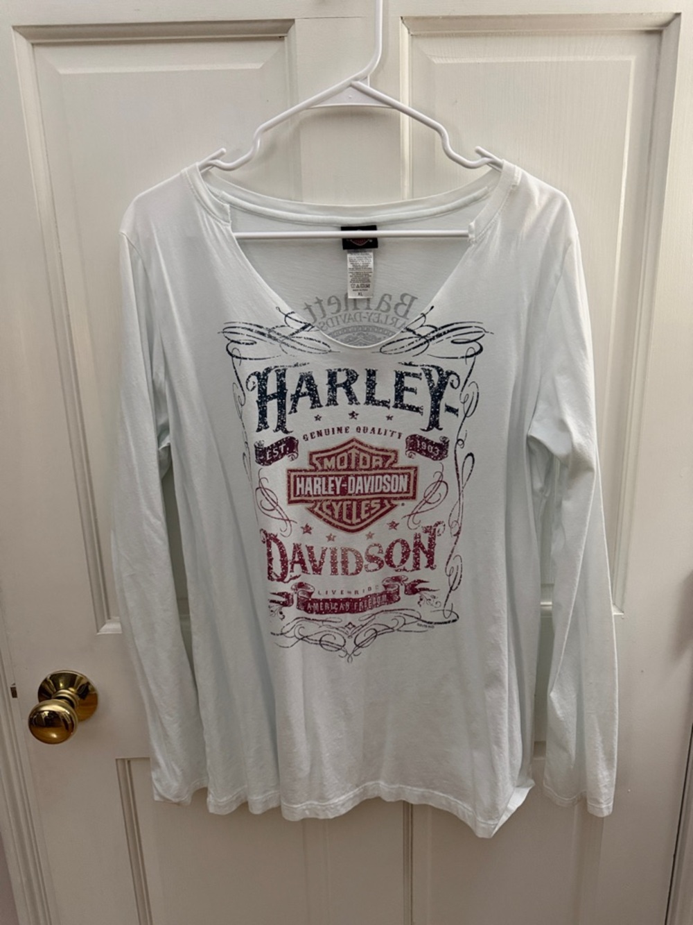 Harley-Davidson White Long Sleeve Tee with Blue and Red Logo